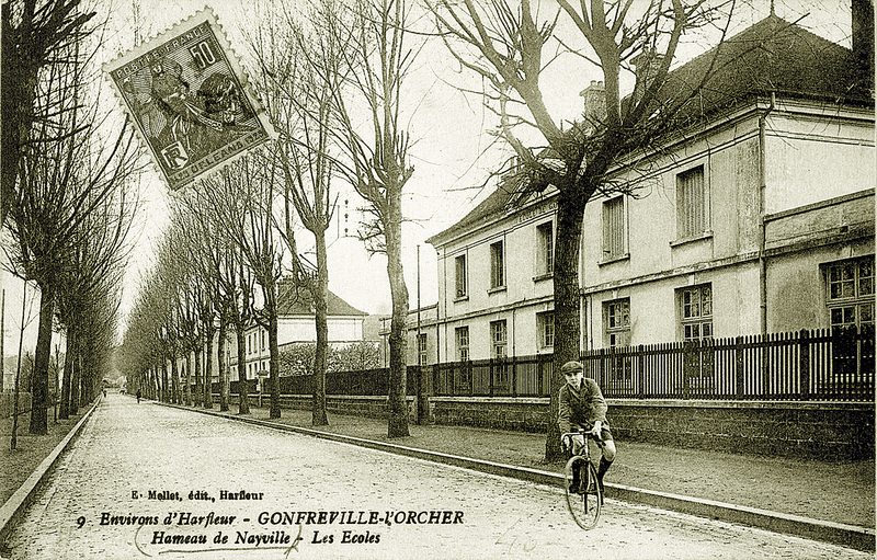 Carte postale - les écoles de la cité Mayville