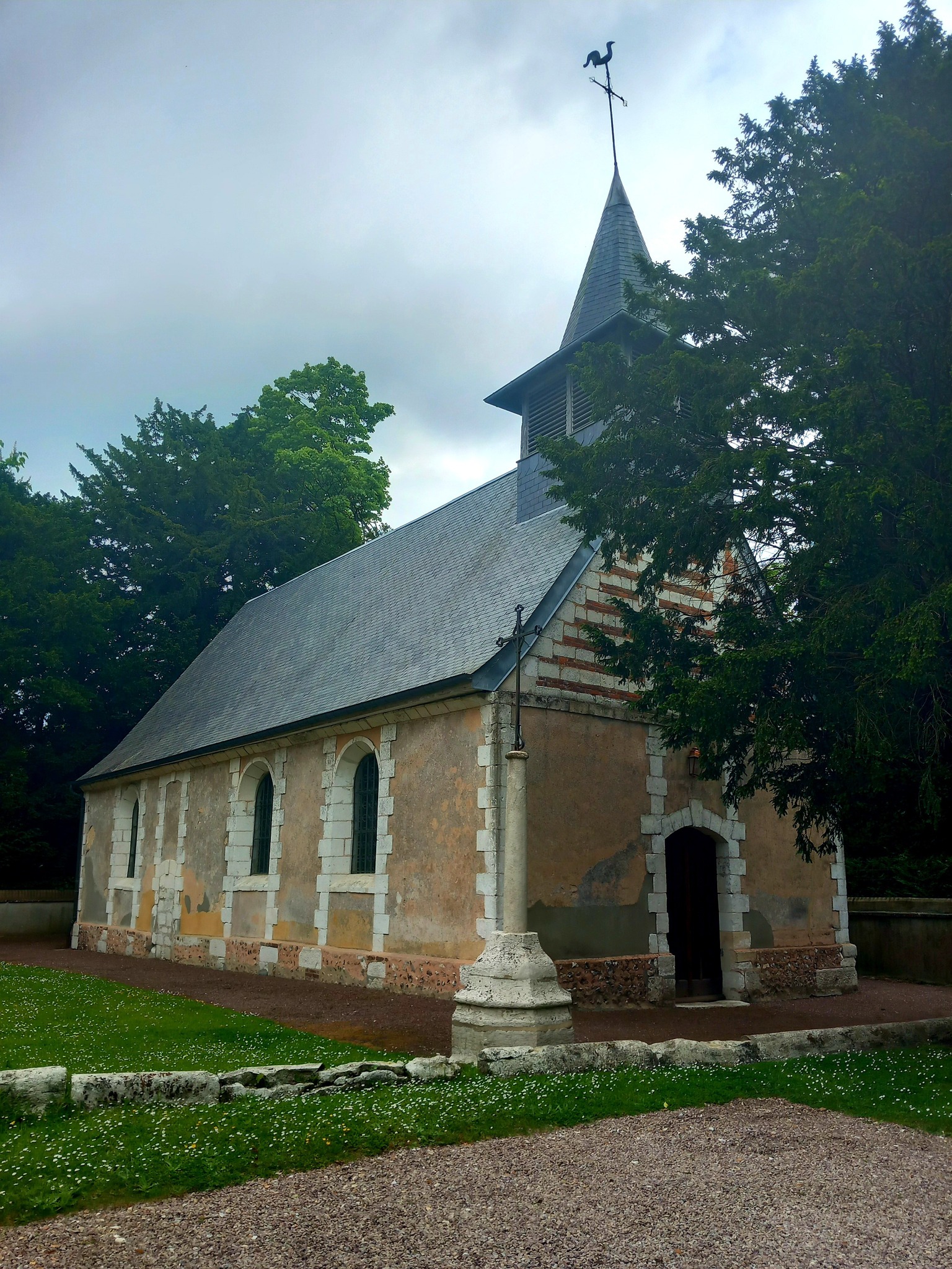 Eglise Saint Jean baptiste à Mauny