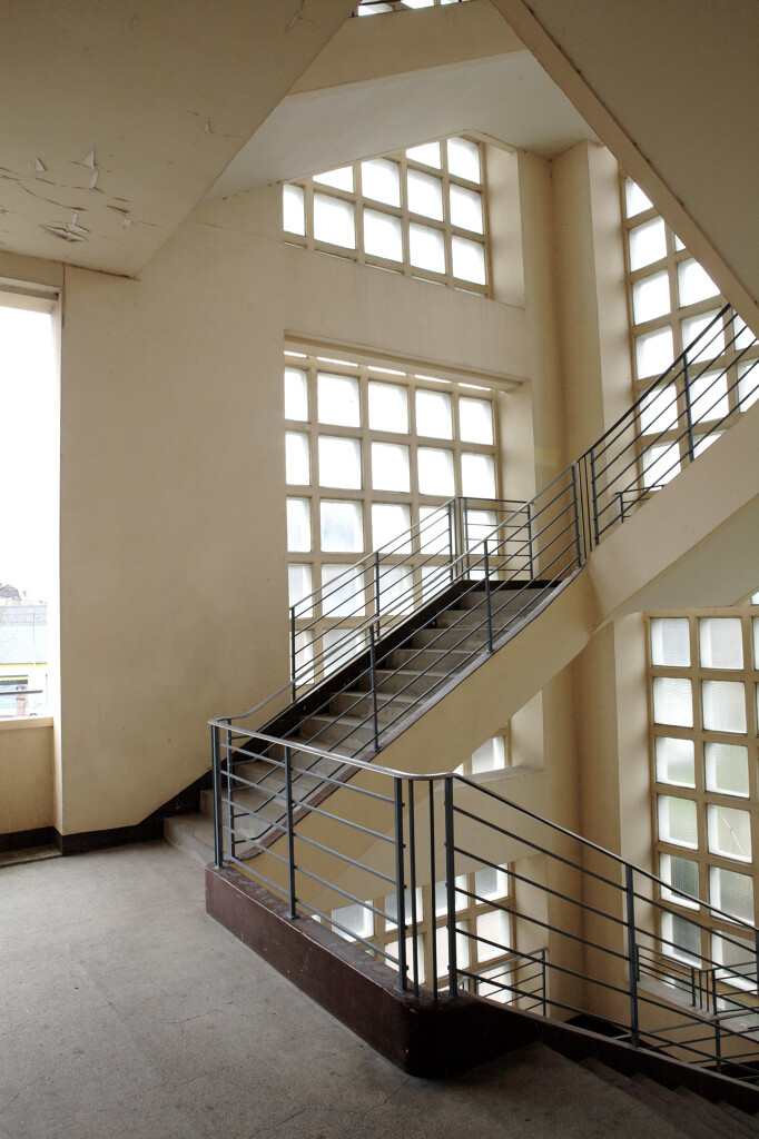 immeuble Cousin ; Cage d'escalier. Pont-audemer