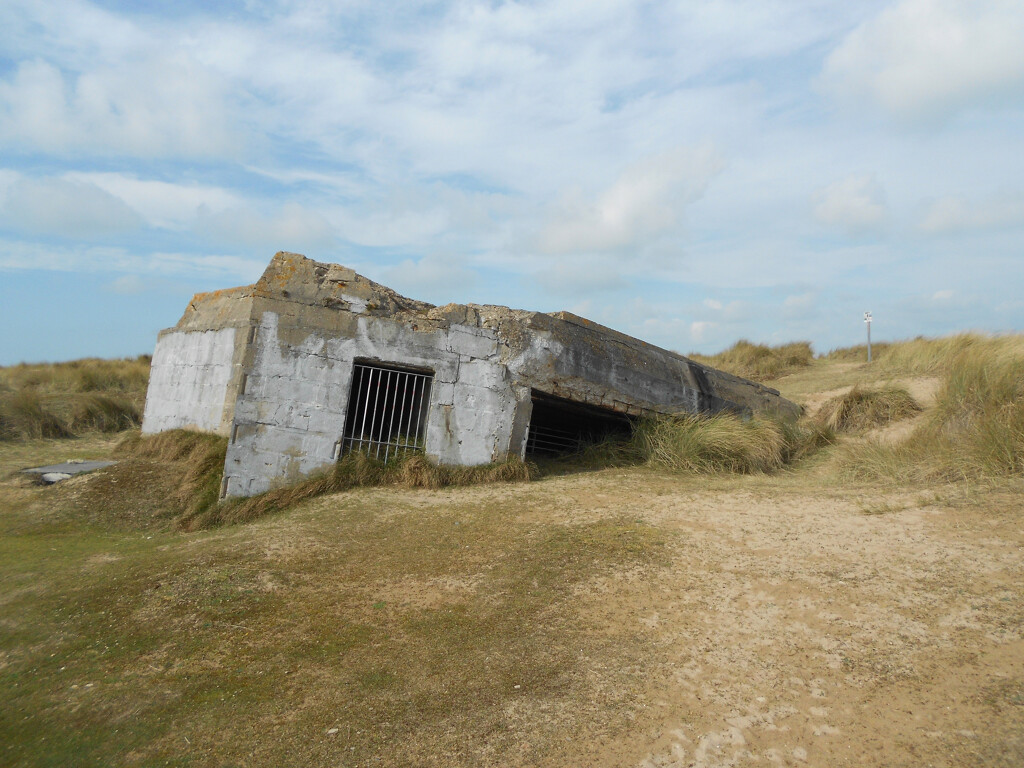 Casemate de Courseulles-sur-Mer(c). Région Normandie - Inventaire général ; Nicollet Clémentine.