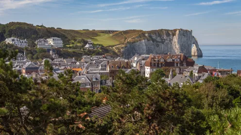 Photographie vue d'ensemble d'Etretat