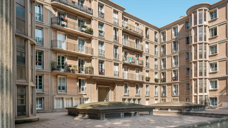 reconstruction Perret