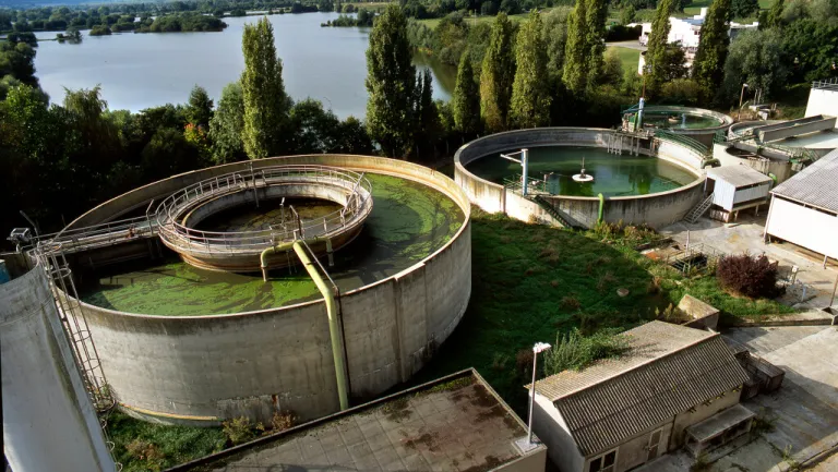 tannerie-corroierie Costil ; Station d'épuration, bacs décanteurs