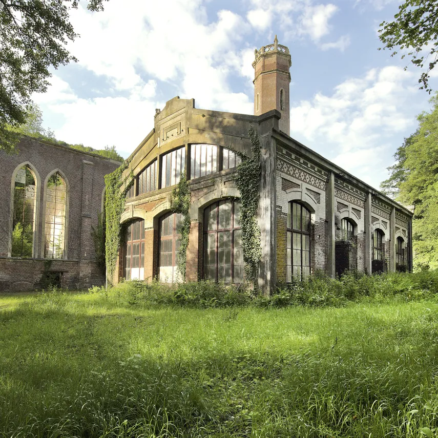 Bâtiment des moteurs Diesel de la filature Levavasseur.