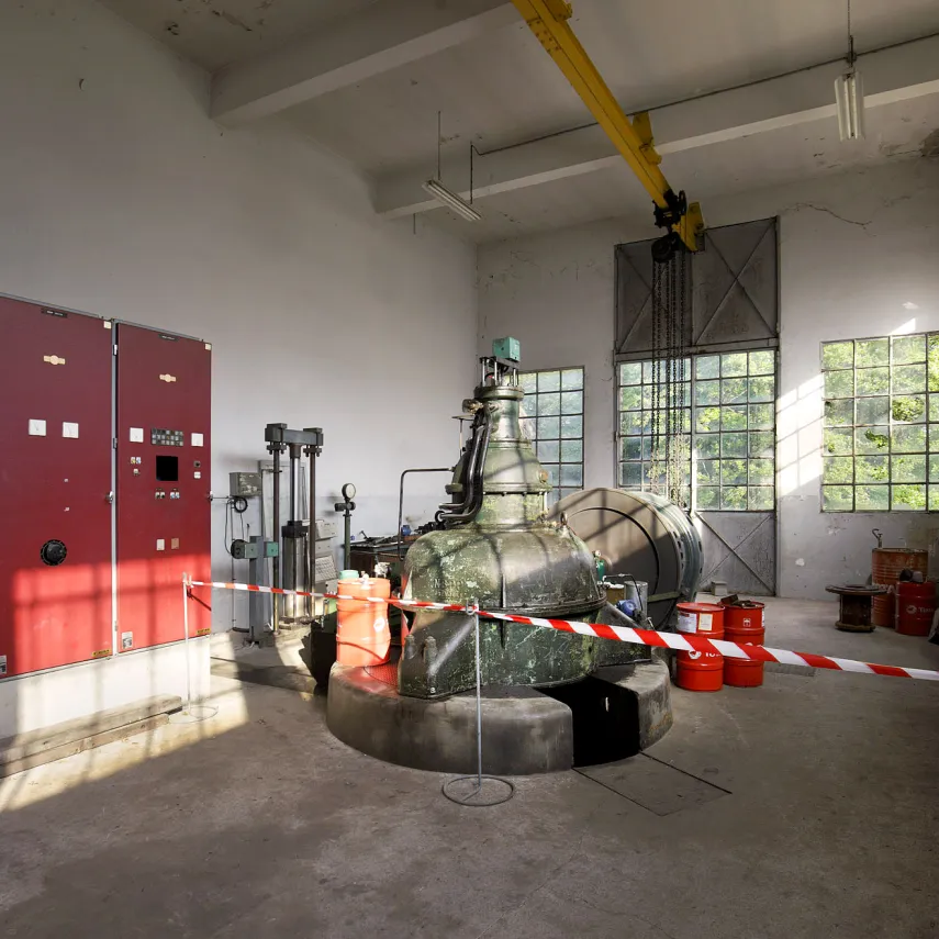 Filature Levavasseur. Vue intérieure de la centrale hydroélectrique.